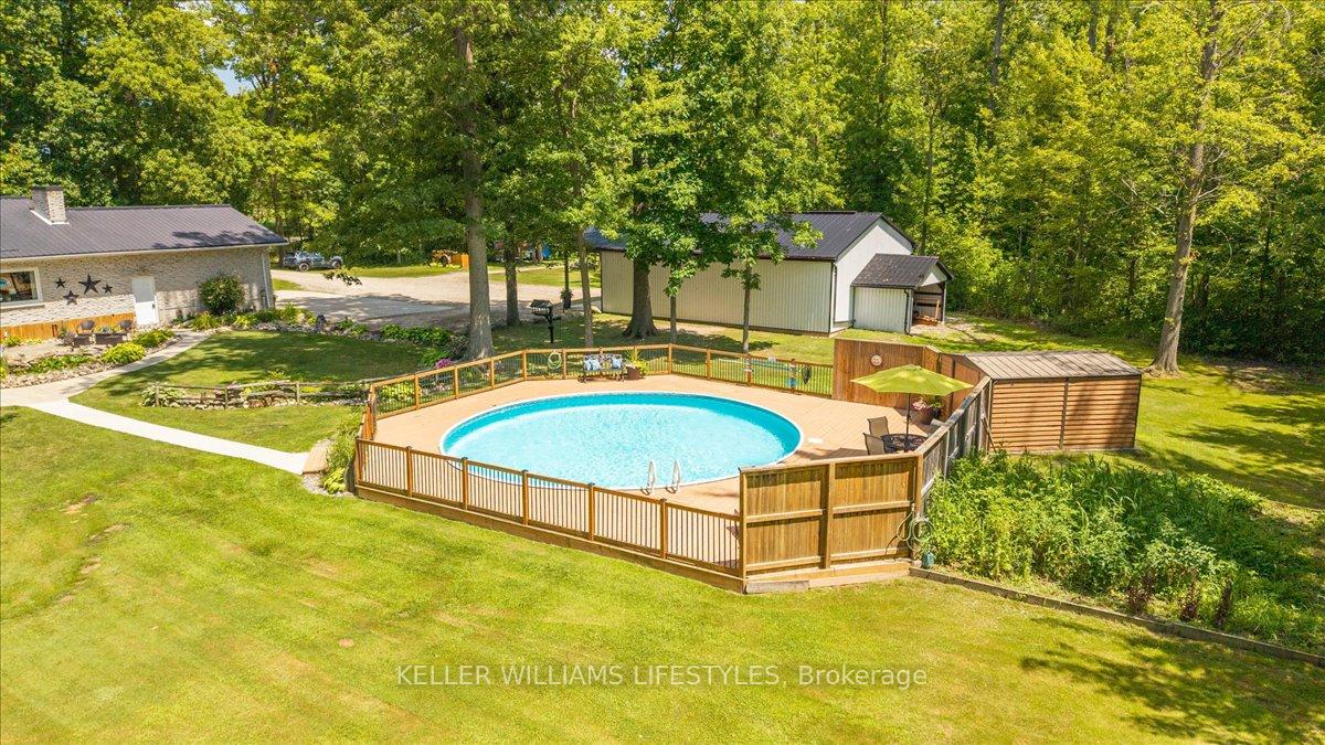 Photo 4 of 6545 Thomson Line, Lambton Shores — HOMEH