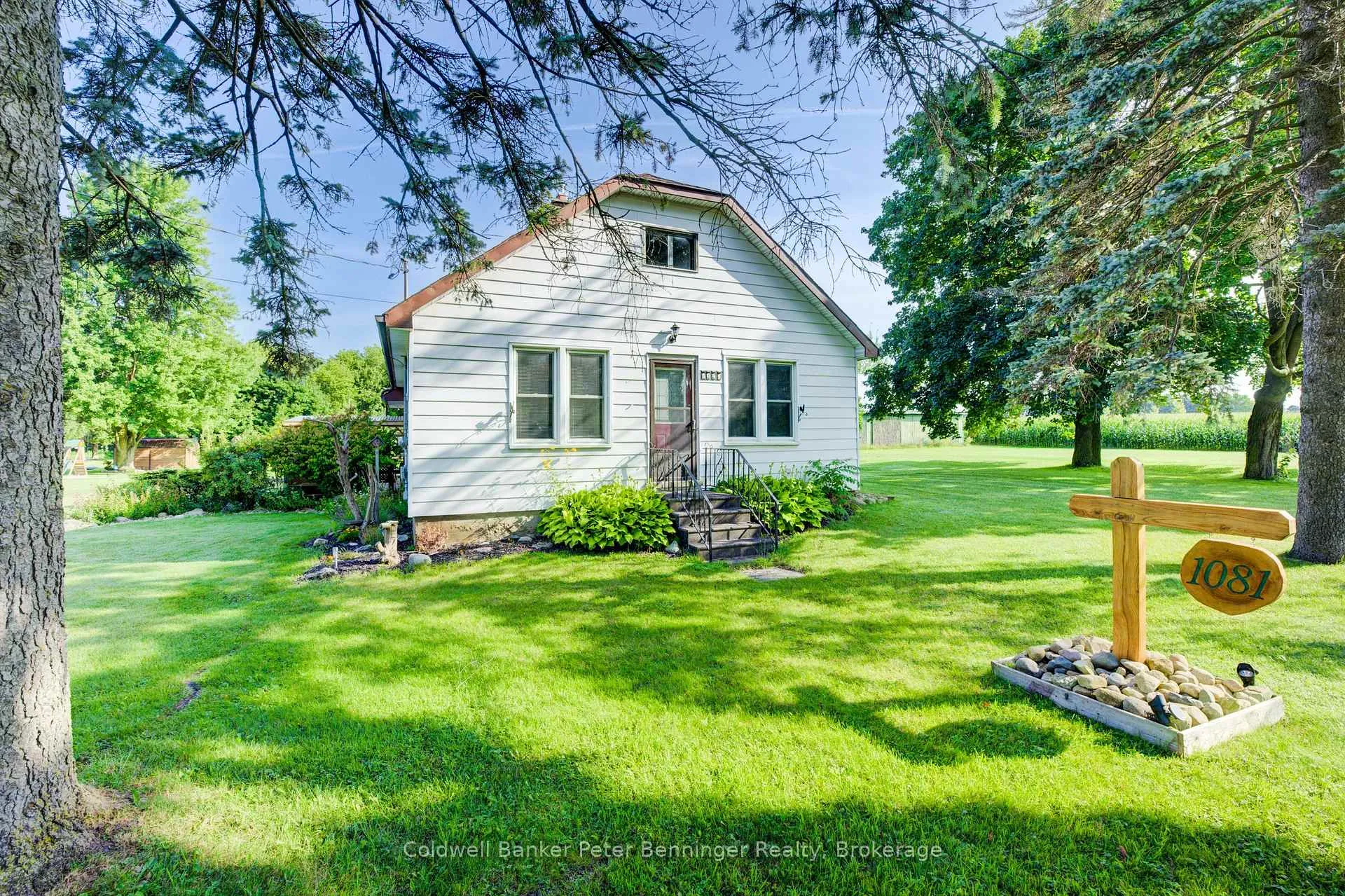 Photo 1 of 1081 Harriston Road, Howick — HOMEH