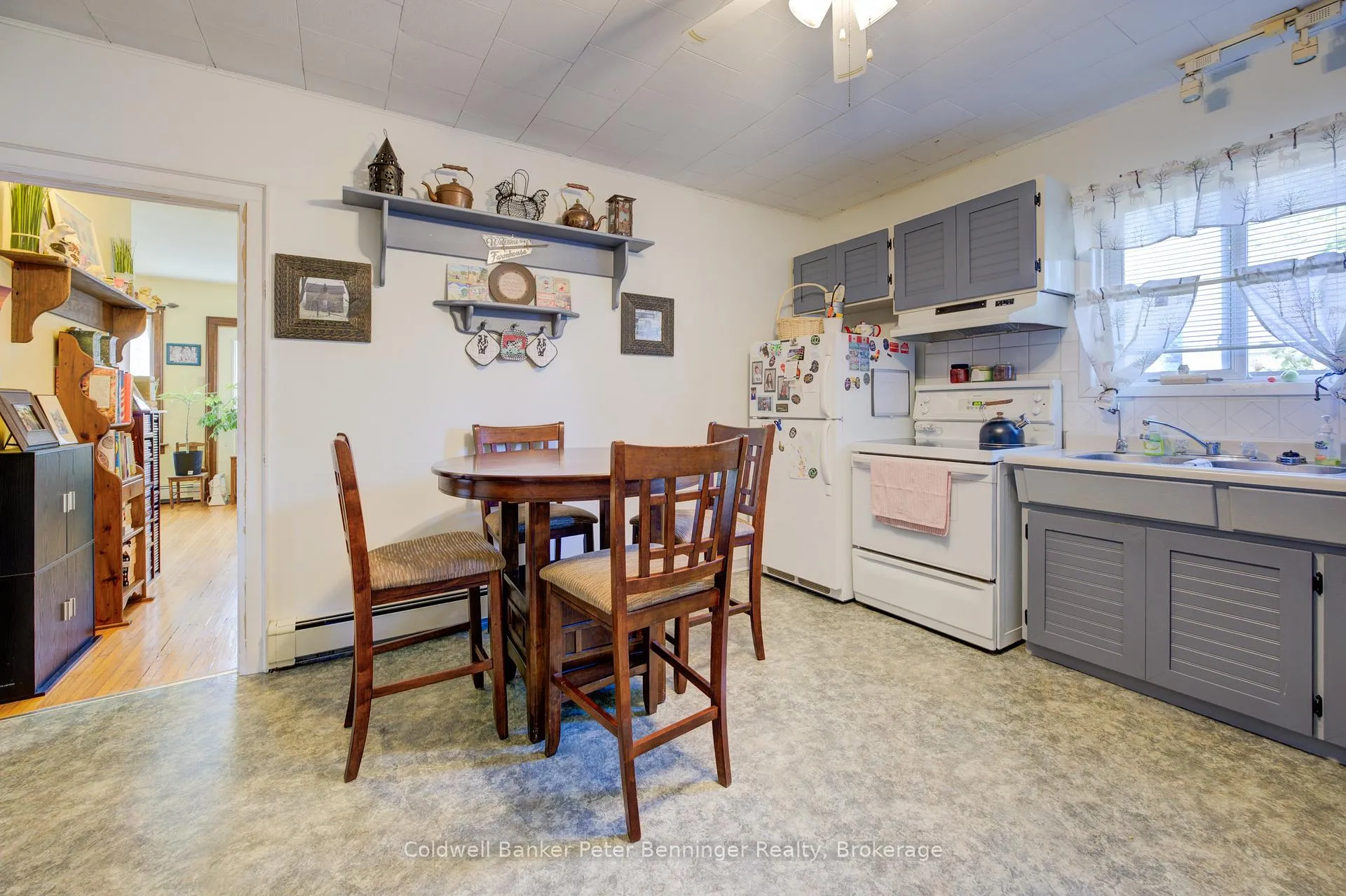 Photo 11 of 1081 Harriston Road, Howick — HOMEH