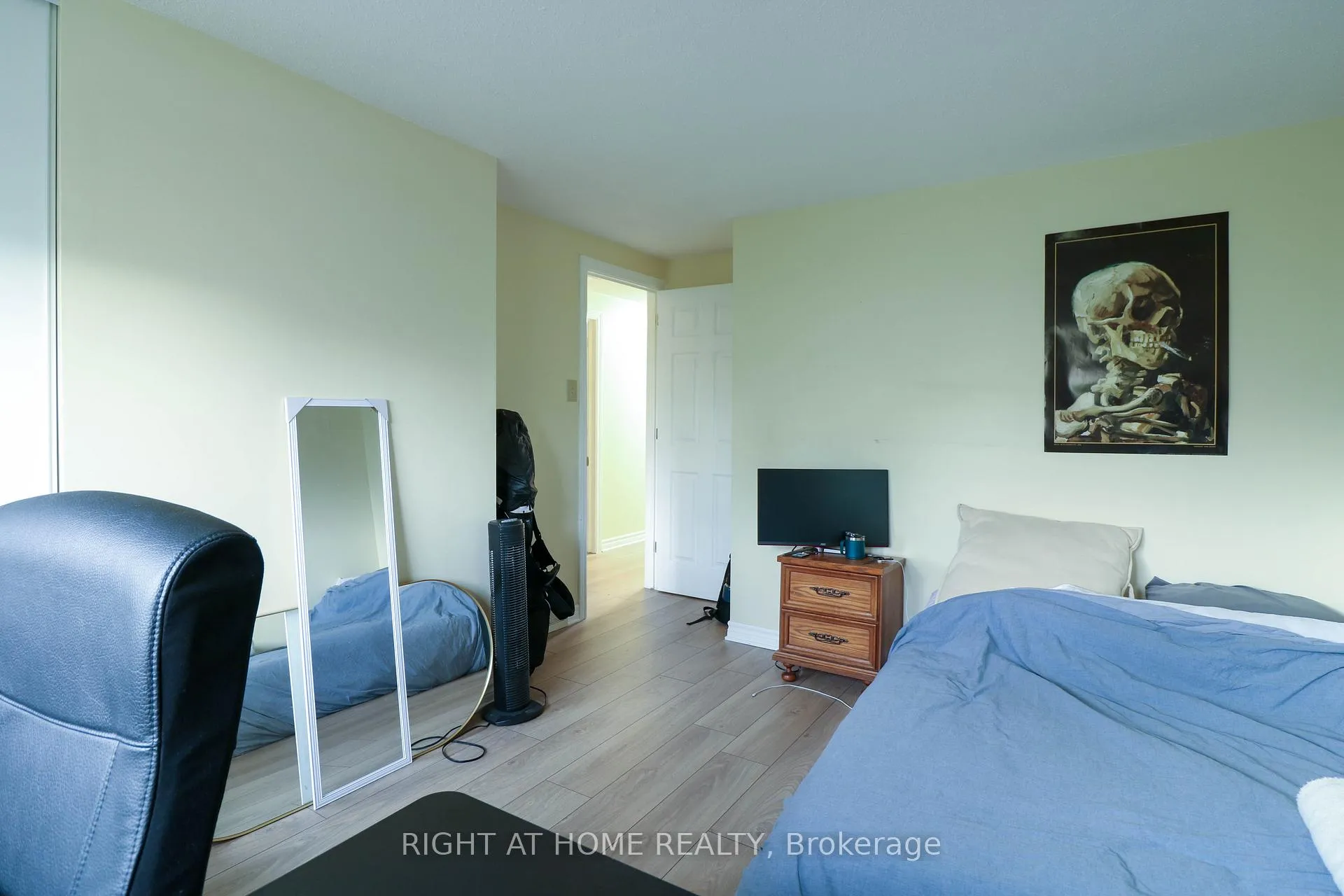 Photo 14 of 50 Fireside Crescent, Ottawa, Hunt Club Park/Greenboro — HOMEH