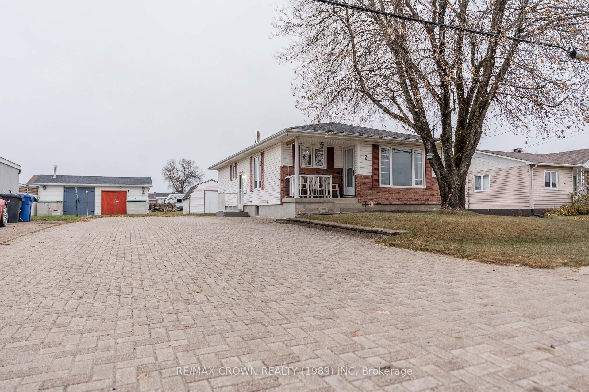 Photo 1 of 2 Vanier Street, Kapuskasing — HOMEH