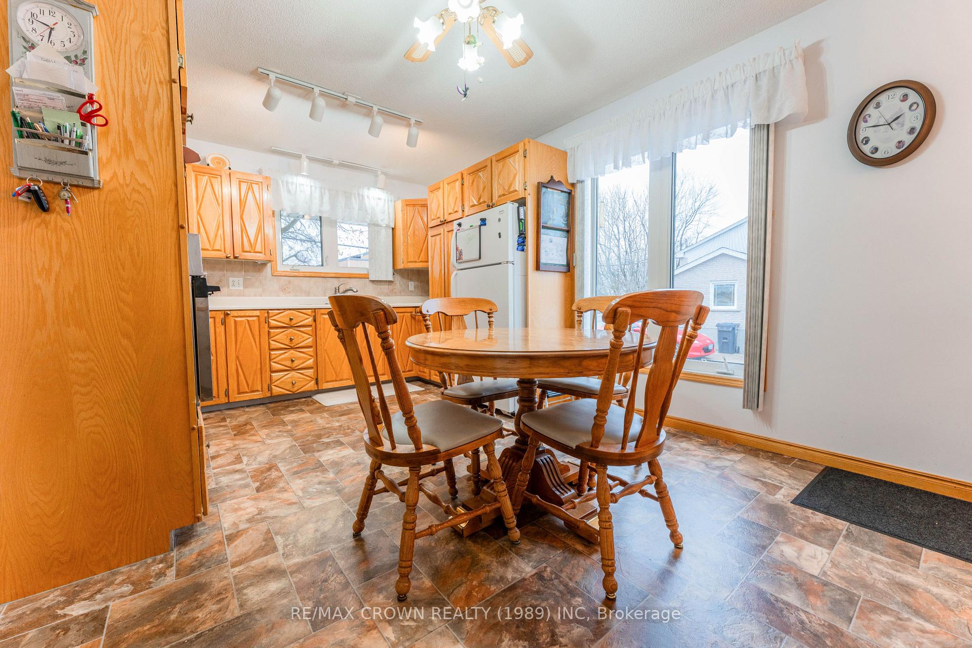 Photo 7 of 2 Vanier Street, Kapuskasing — HOMEH