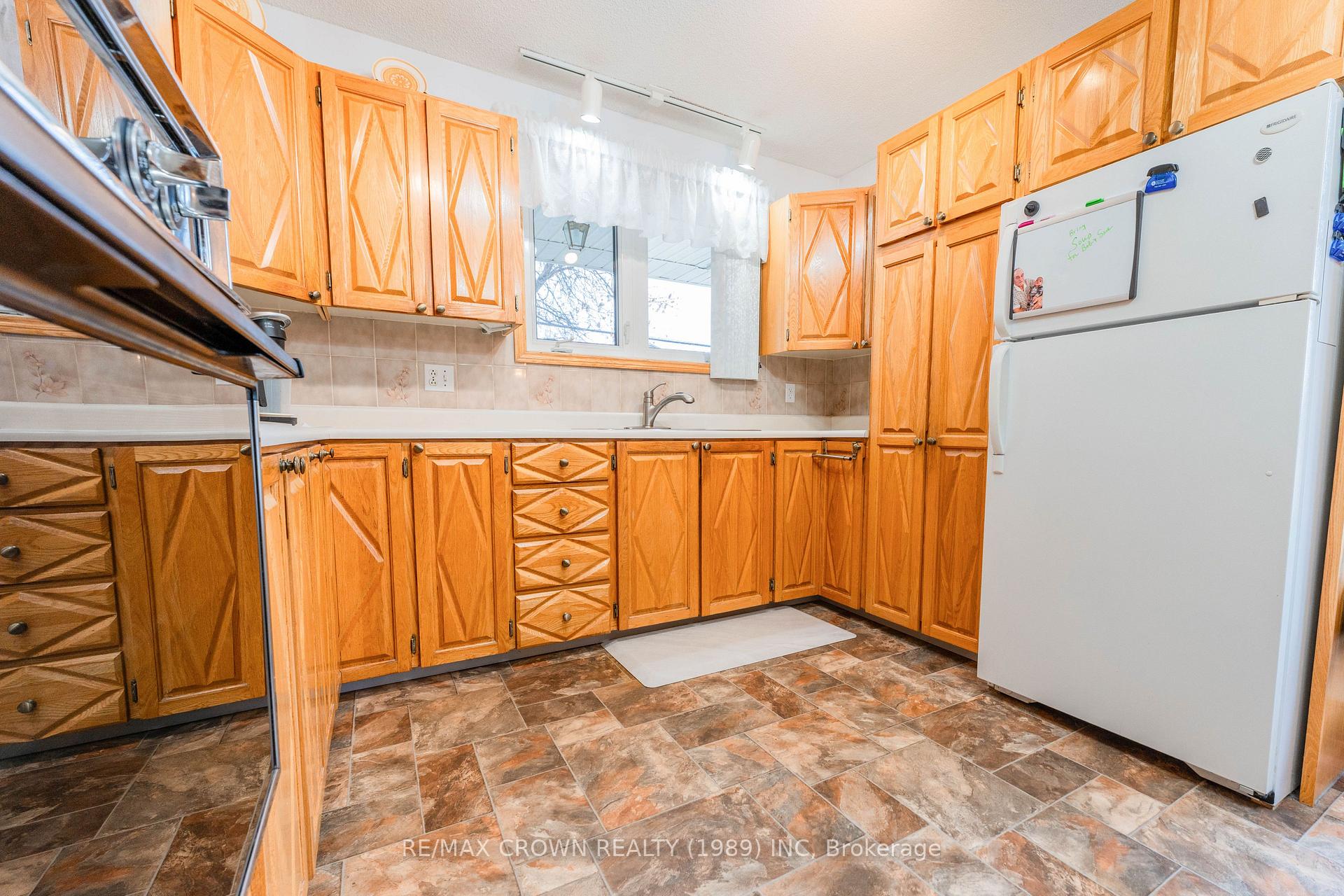Photo 9 of 2 Vanier Street, Kapuskasing — HOMEH