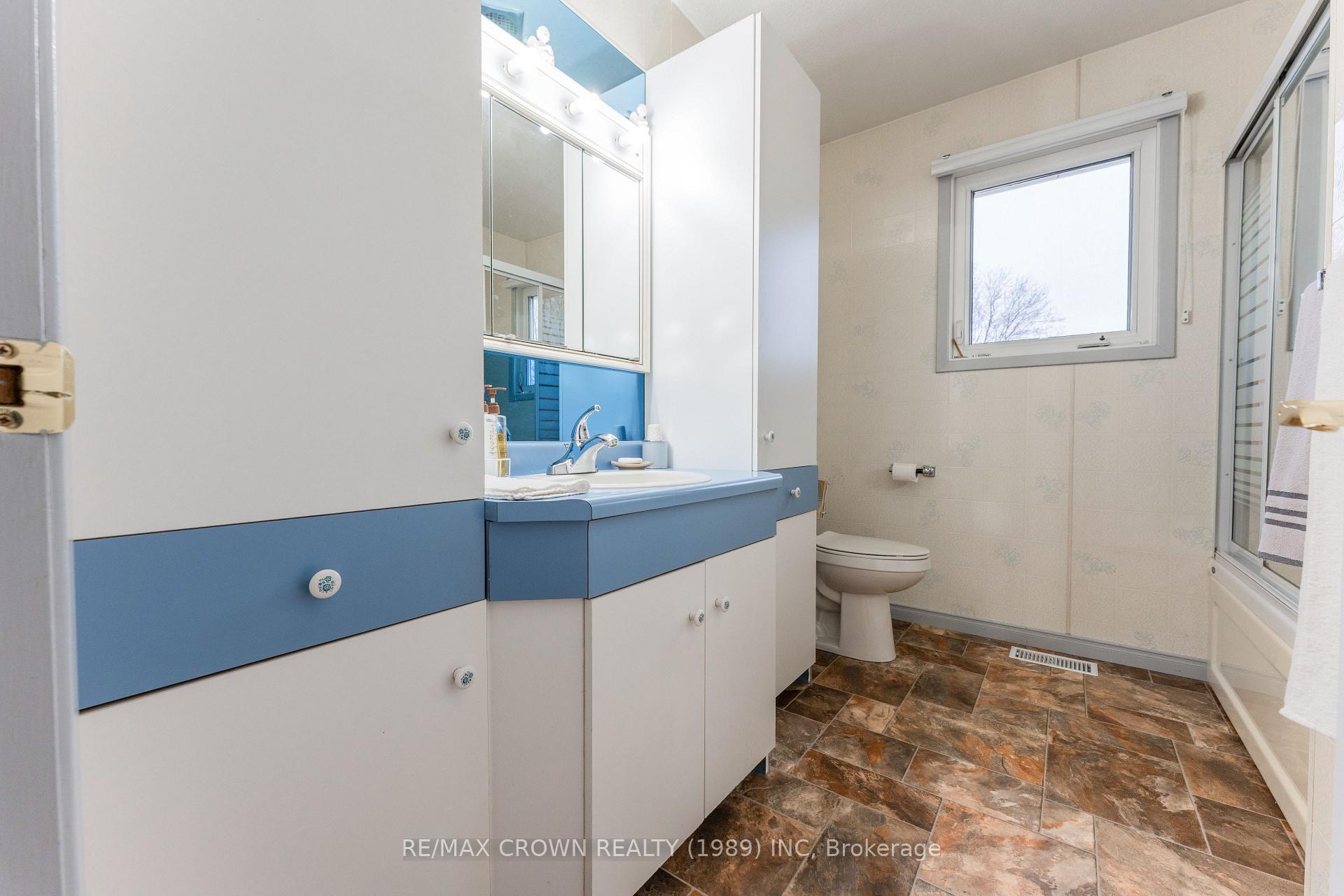 Photo 23 of 2 Vanier Street, Kapuskasing — HOMEH