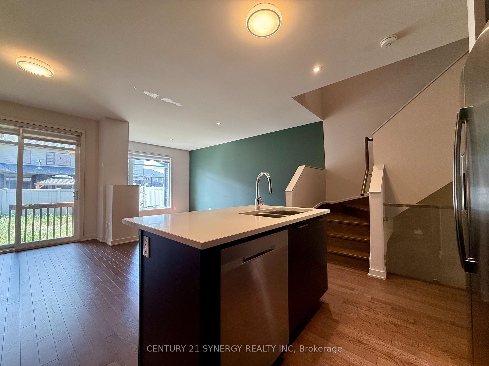 Photo 11 of 671 Odyssey Way, Ottawa, Leitrim — HOMEH