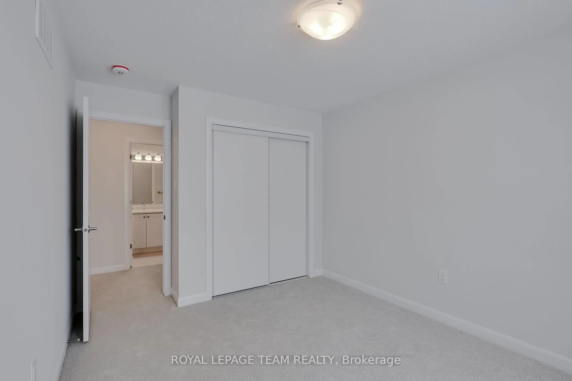 Photo 18 of 506 Ingenuity Row, Ottawa, Kanata - Morgan's Grant/South March — HOMEH