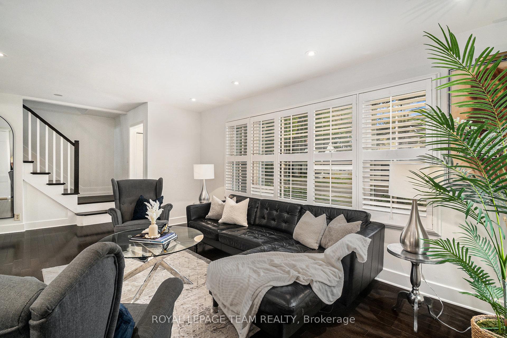 Photo 6 of 50 Kilbarry Crescent, Ottawa, Manor Park — HOMEH