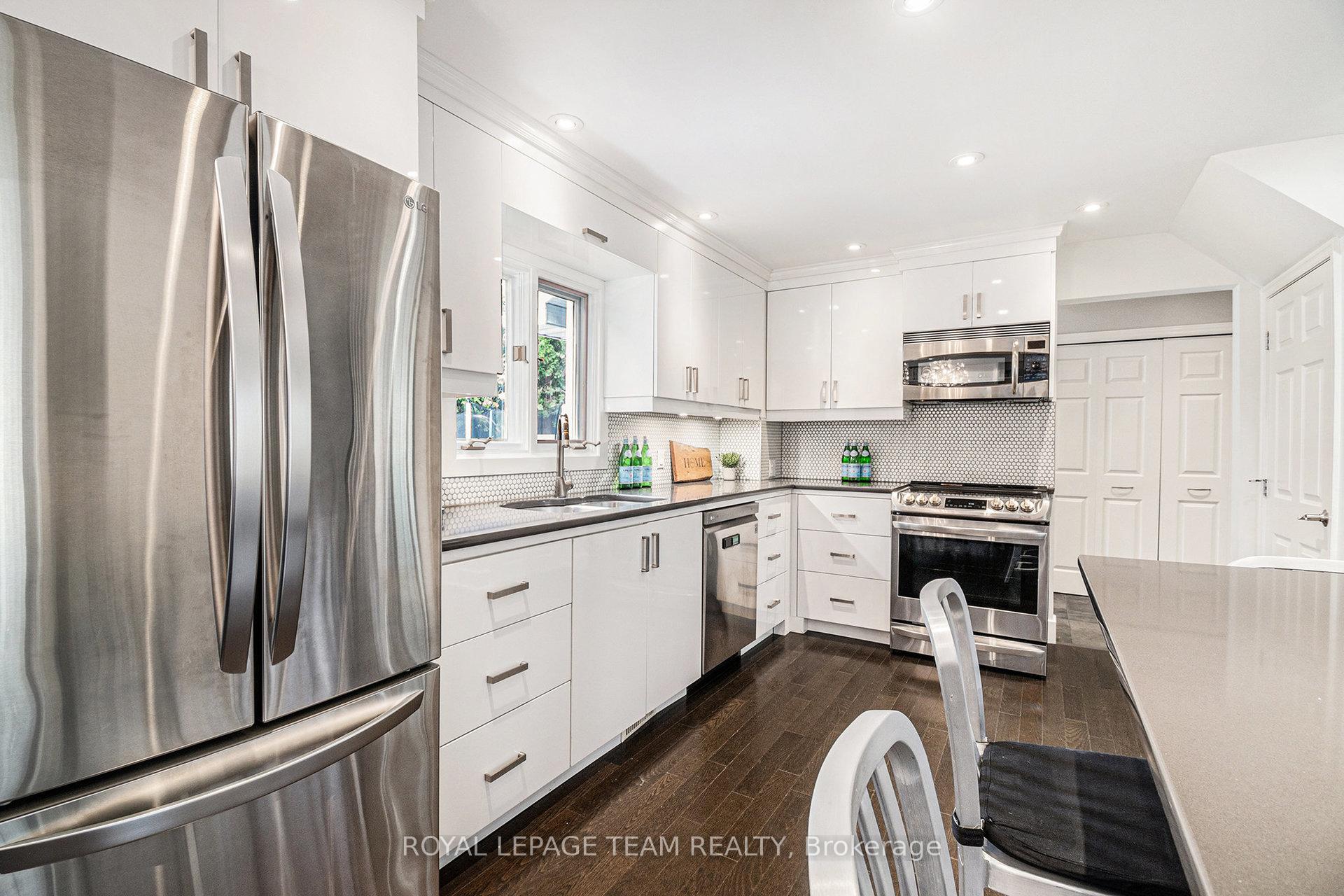 Photo 12 of 50 Kilbarry Crescent, Ottawa, Manor Park — HOMEH
