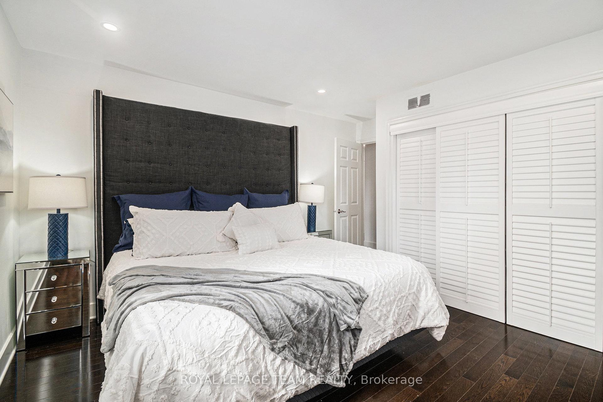 Photo 17 of 50 Kilbarry Crescent, Ottawa, Manor Park — HOMEH