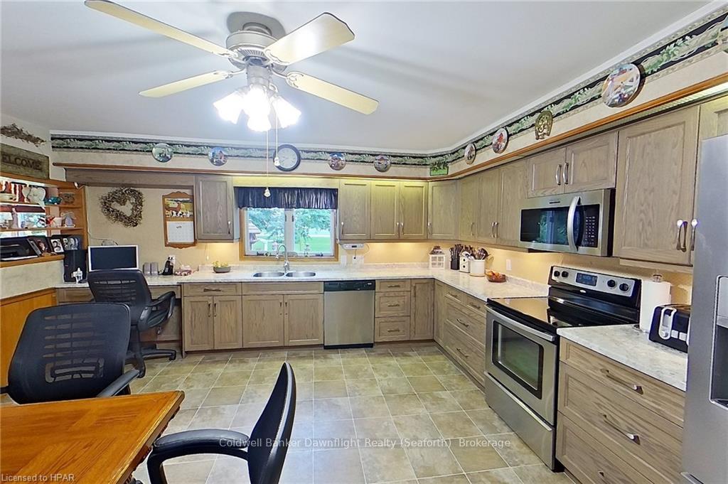 Photo 14 of 43330 Walton Road, Huron East, Grey — HOMEH