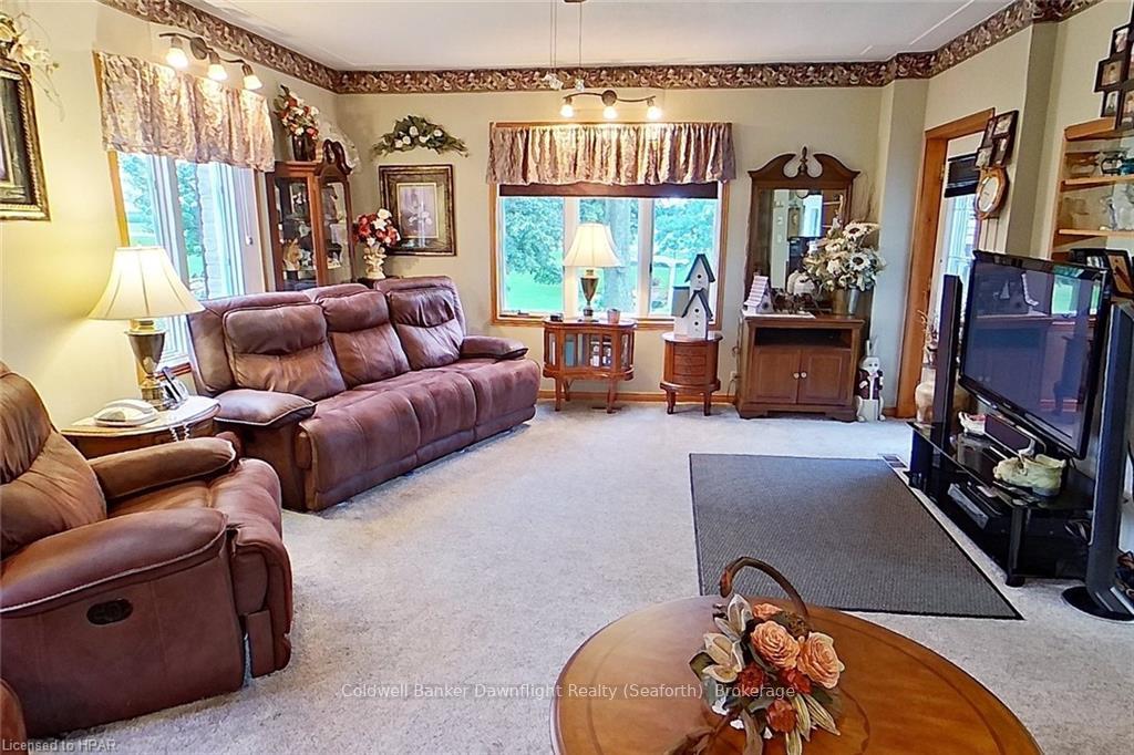 Photo 16 of 43330 Walton Road, Huron East, Grey — HOMEH