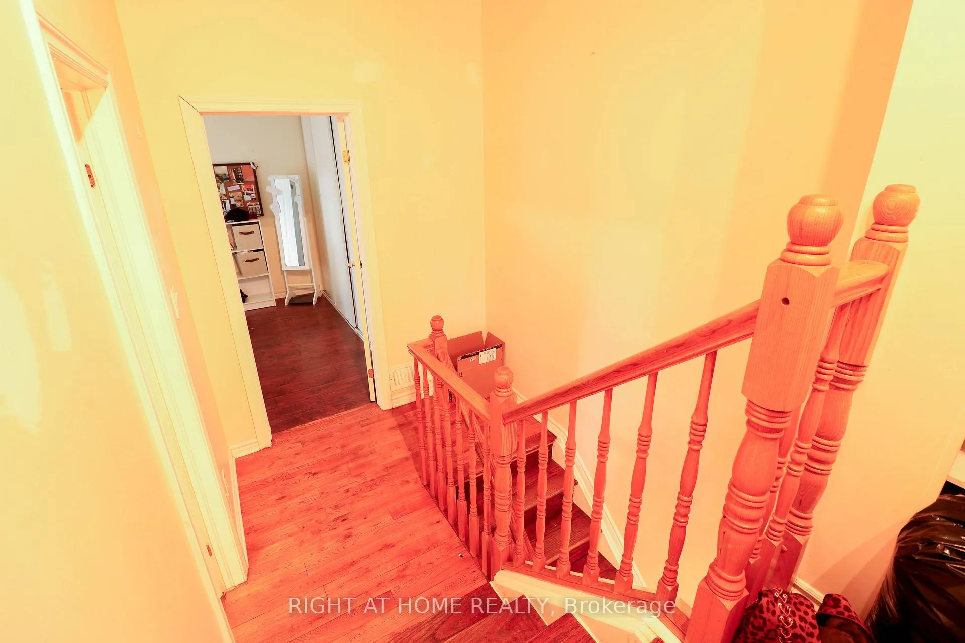 Photo 13 of 1901 Hampstead Place, Ottawa, Ellwood — HOMEH