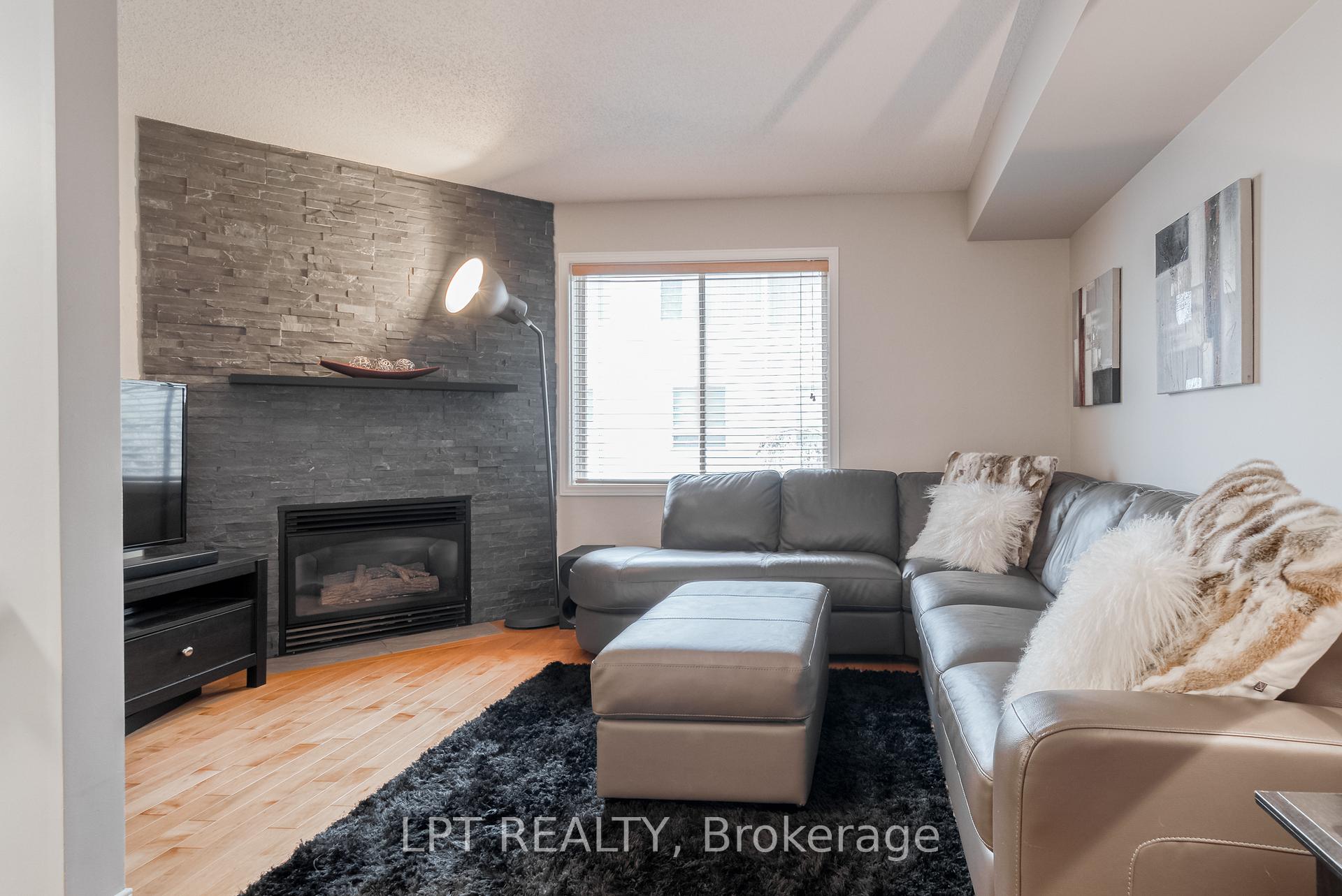 Photo 6 of 21 Provender Avenue, Ottawa, CFB Rockcliffe and Area — HOMEH
