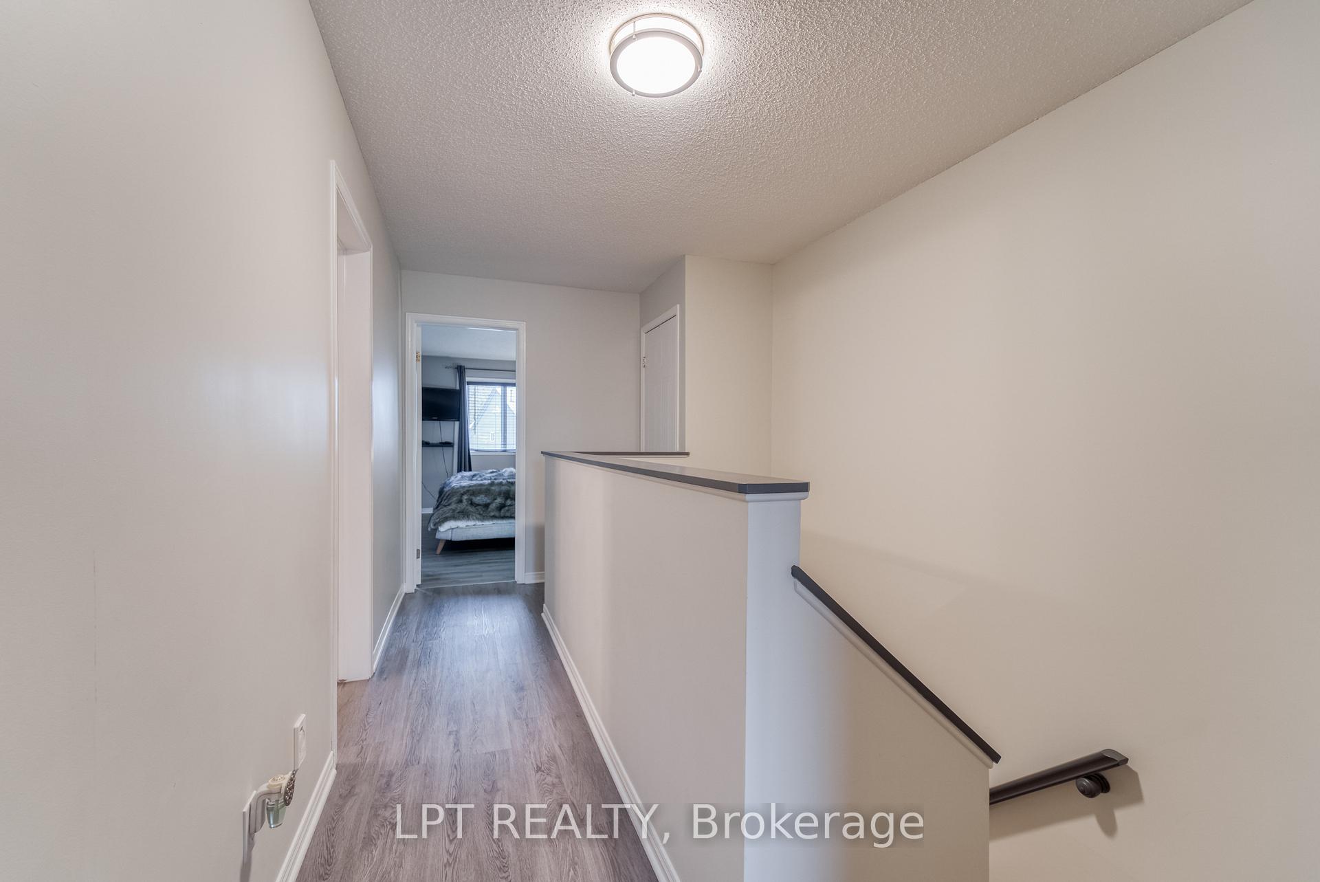 Photo 11 of 21 Provender Avenue, Ottawa, CFB Rockcliffe and Area — HOMEH