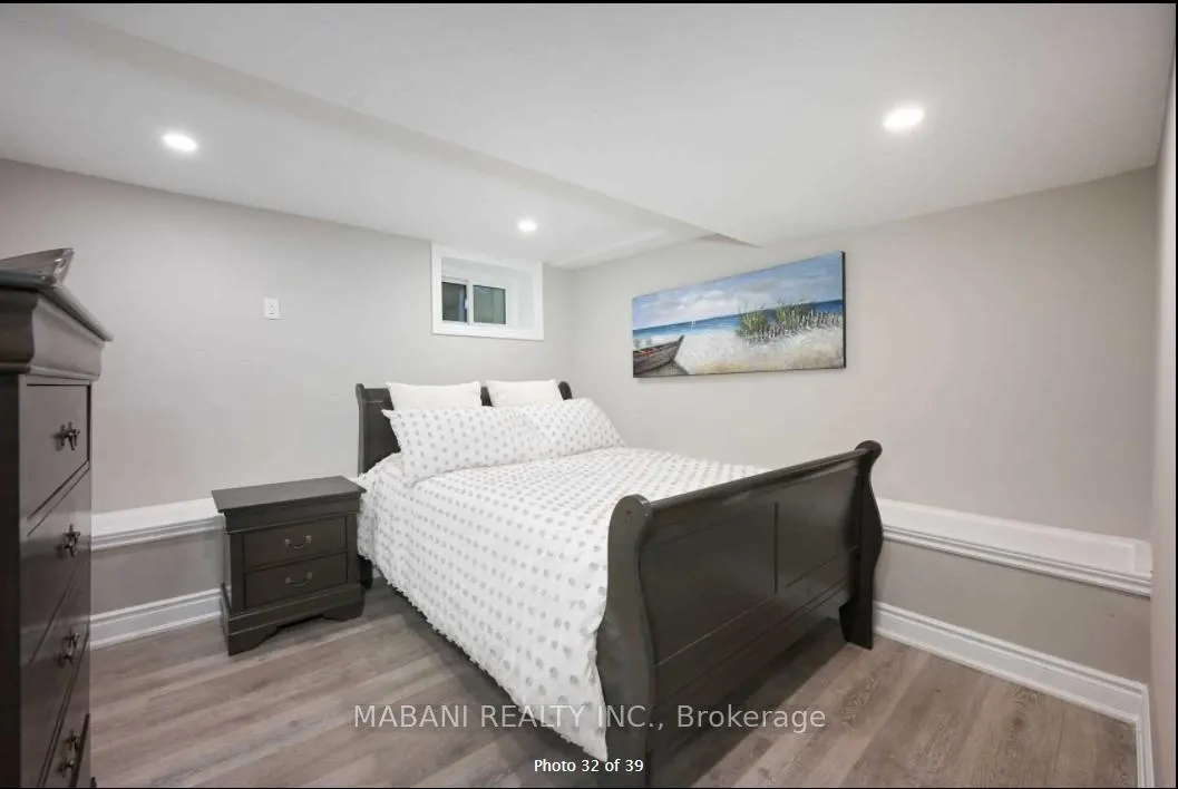 Photo 2 of 26 Lottridge Street, Hamilton, Stipley — HOMEH