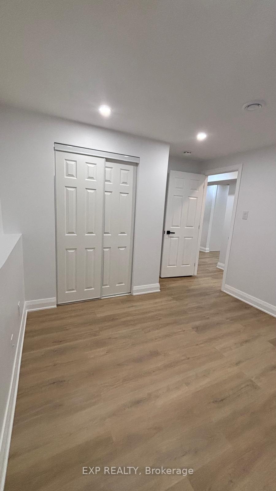 Photo 5 of Unit A, 32 Hackett Street, Ottawa, Hunt Club Woods — HOMEH