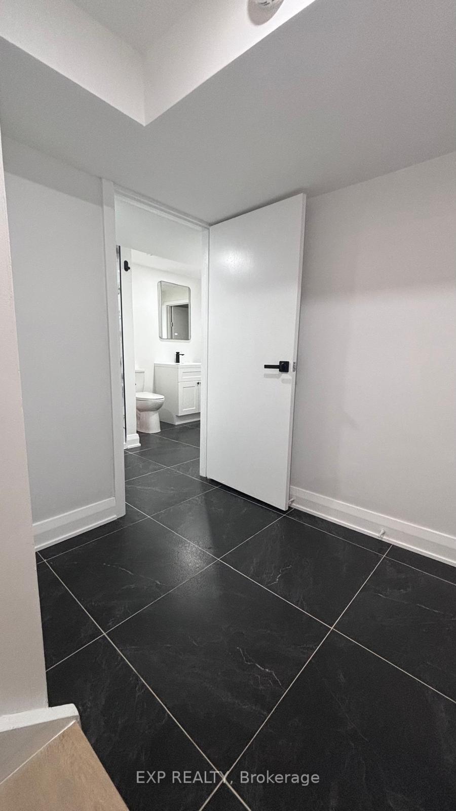 Photo 8 of Unit A, 32 Hackett Street, Ottawa, Hunt Club Woods — HOMEH