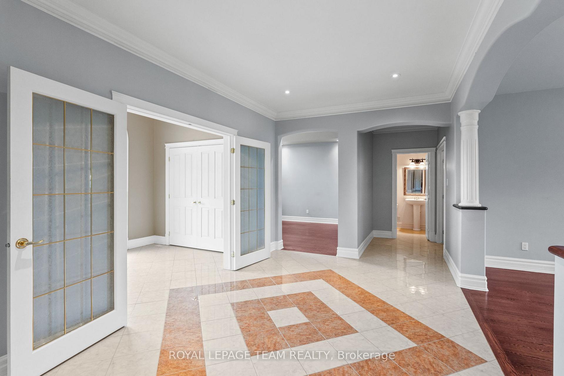 Photo 17 of 5737 Stuewe Drive, Ottawa, Manotick East to Manotick Station — HOMEH