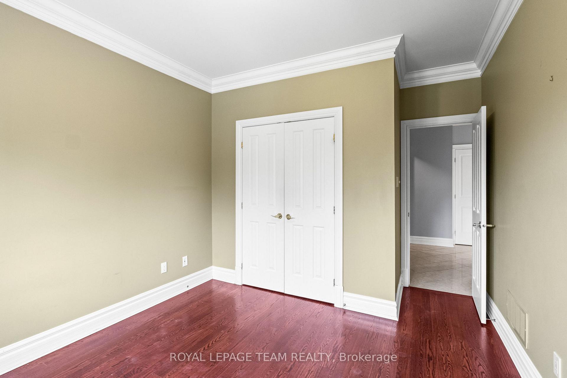 Photo 31 of 5737 Stuewe Drive, Ottawa, Manotick East to Manotick Station — HOMEH