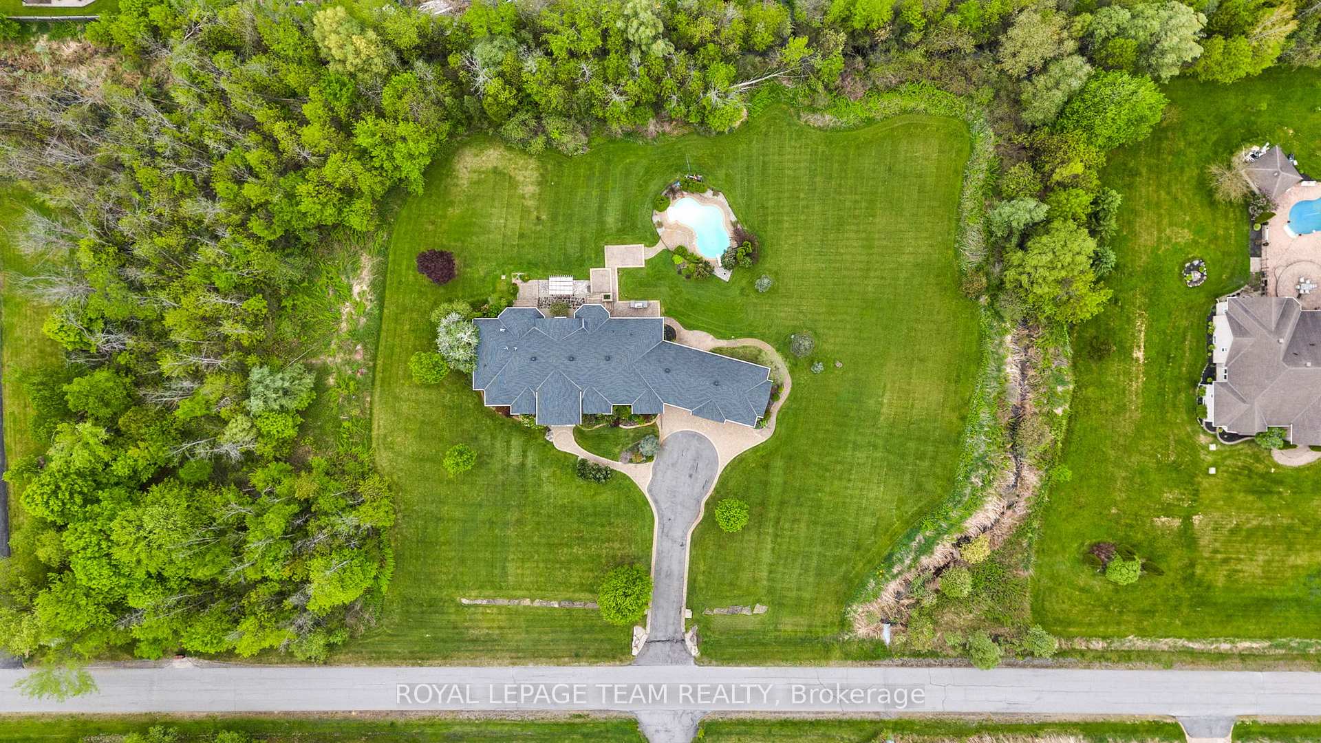 Photo 44 of 5737 Stuewe Drive, Ottawa, Manotick East to Manotick Station — HOMEH