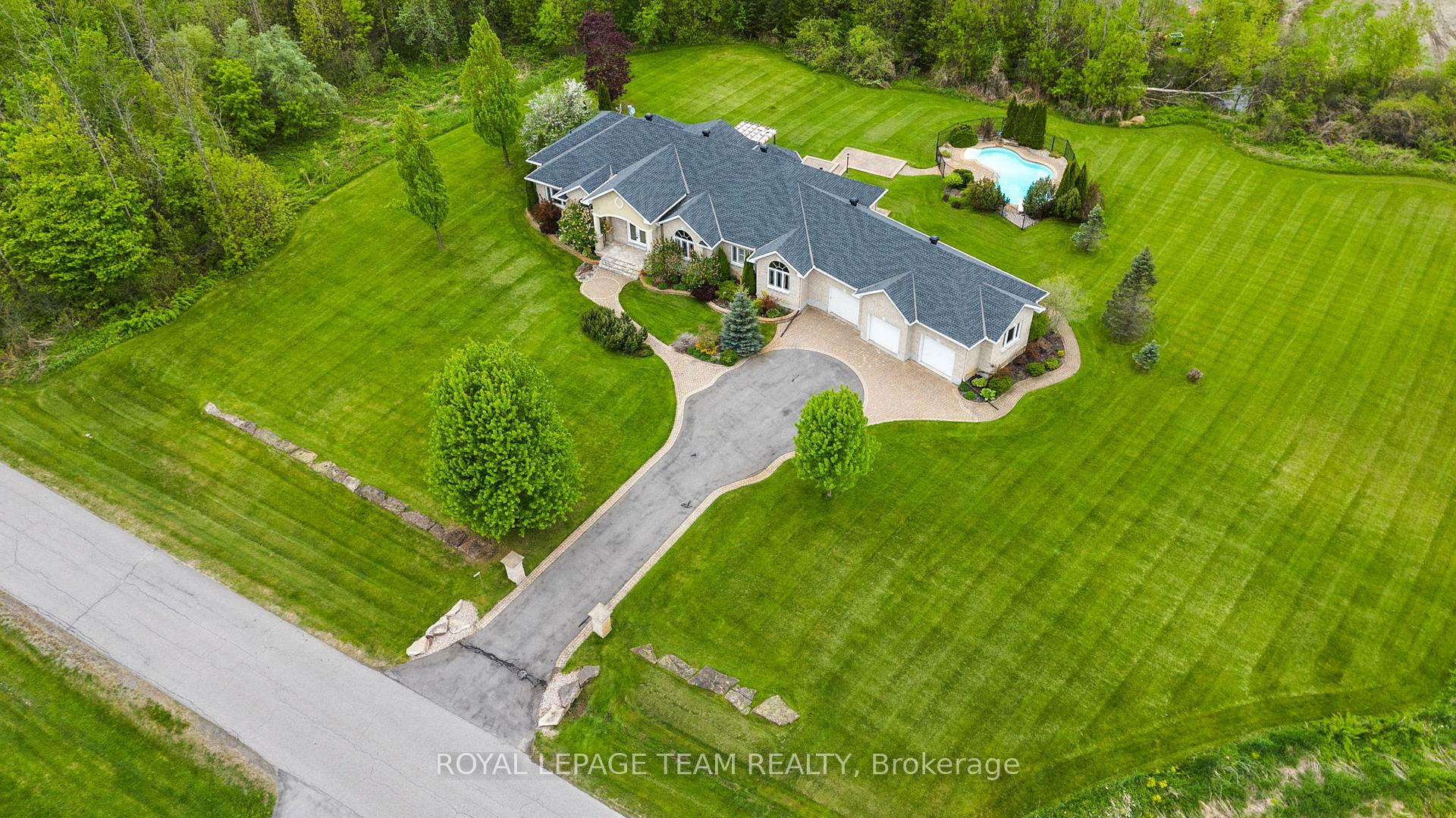 Photo 47 of 5737 Stuewe Drive, Ottawa, Manotick East to Manotick Station — HOMEH