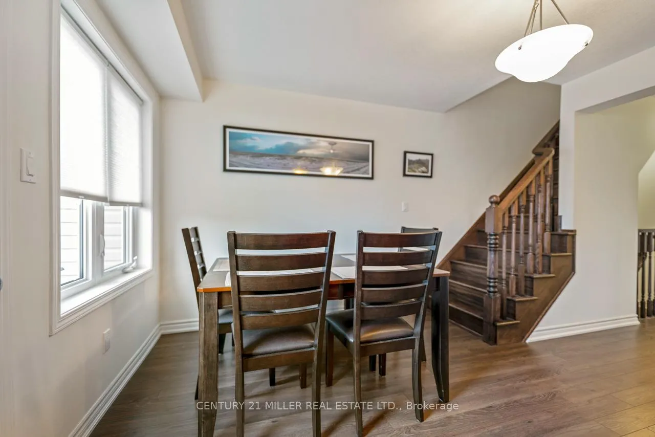 Photo 9 of 933 Apple Hill Lane, Kitchener, Rosenburg — HOMEH