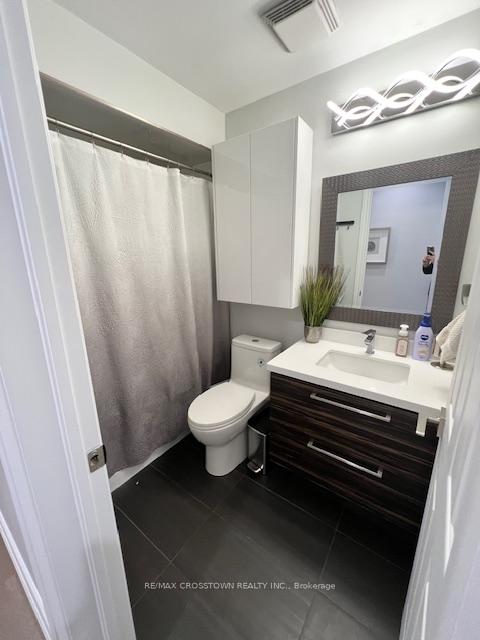 Photo 14 of 208 Roselena (Main Flr) Drive, King, Schomberg — HOMEH