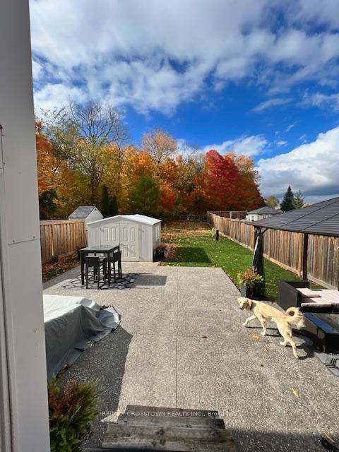 Photo 15 of 208 Roselena (Main Flr) Drive, King, Schomberg — HOMEH