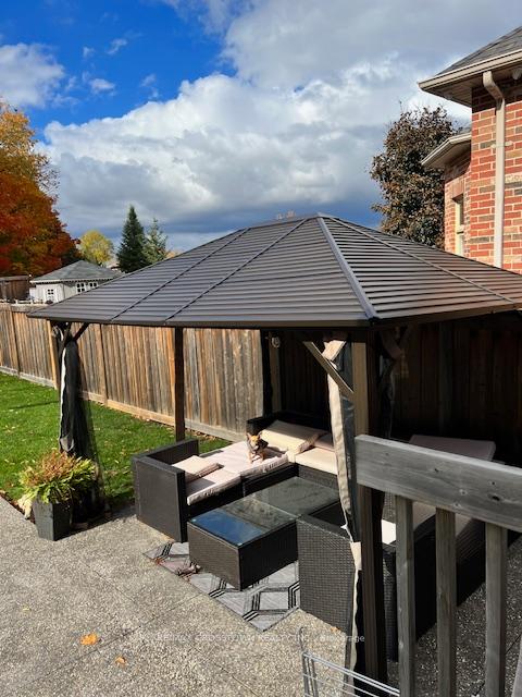 Photo 16 of 208 Roselena (Main Flr) Drive, King, Schomberg — HOMEH