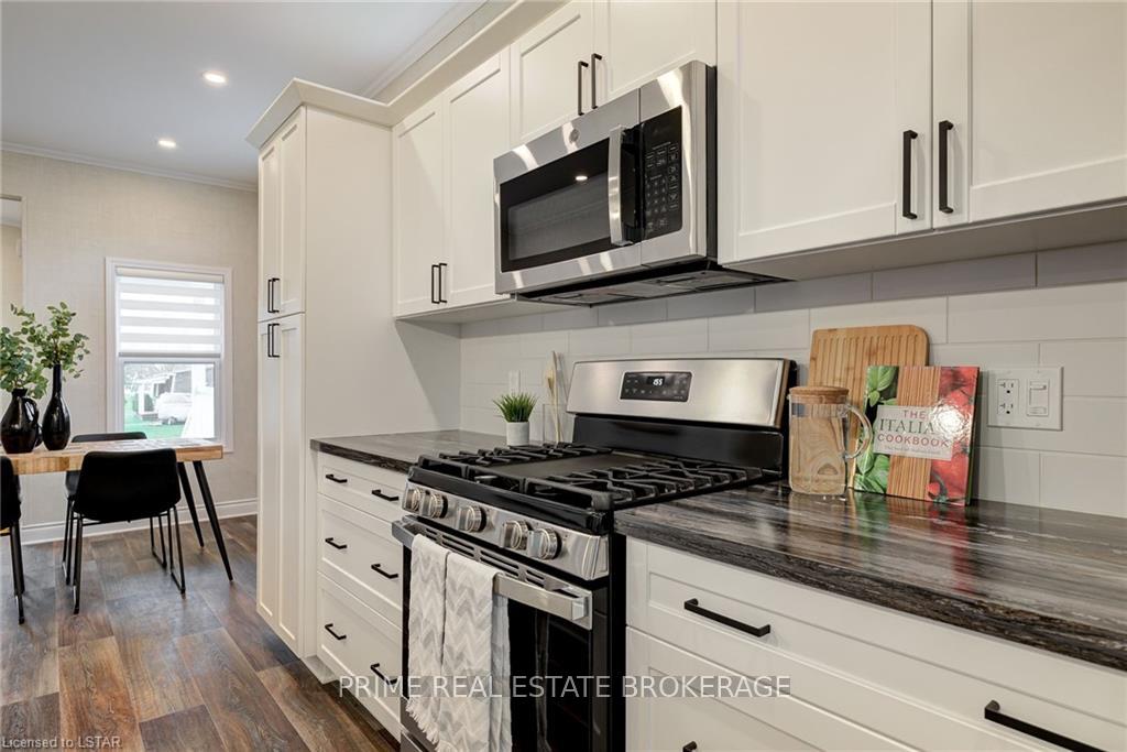 Photo 14 of Unit 66, 5661 Line 86, Mapleton, Rural Mapleton — HOMEH