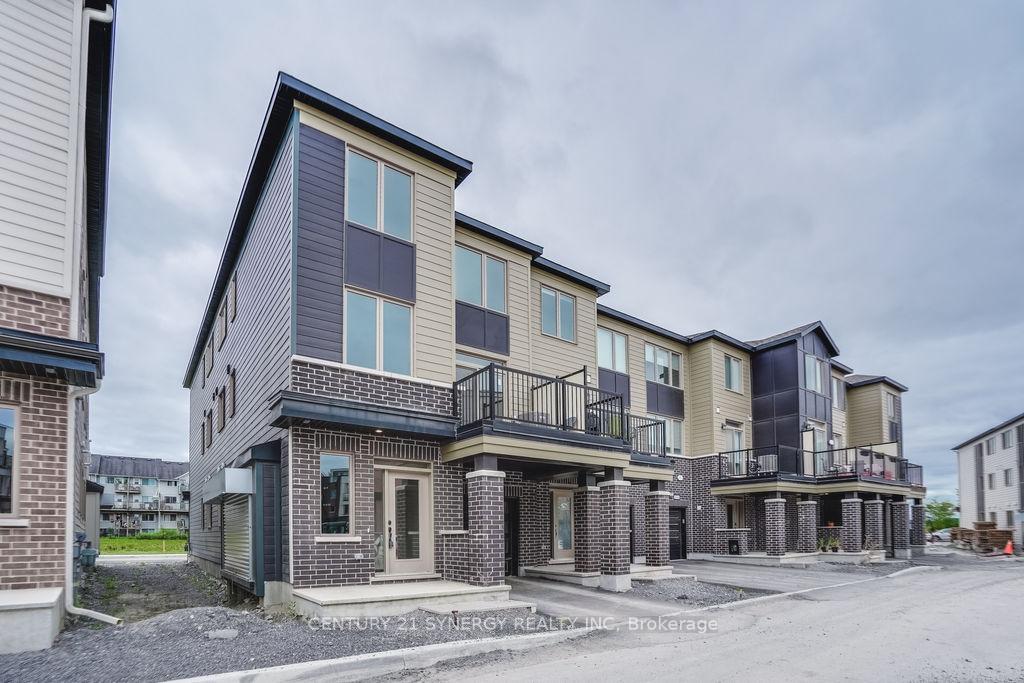 Photo 1 of 638 Makwa Private, Ottawa, CFB Rockcliffe and Area — HOMEH