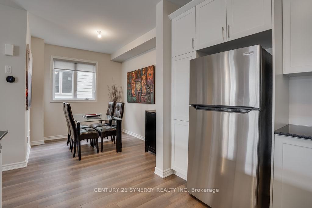 Photo 8 of 638 Makwa Private, Ottawa, CFB Rockcliffe and Area — HOMEH