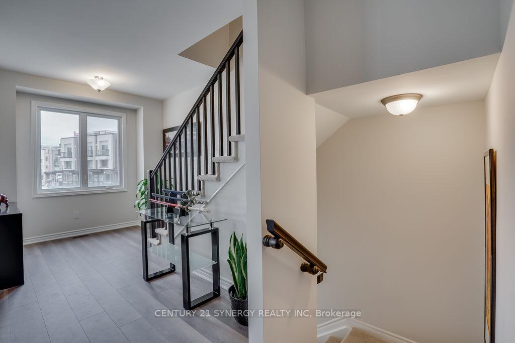 Photo 13 of 638 Makwa Private, Ottawa, CFB Rockcliffe and Area — HOMEH