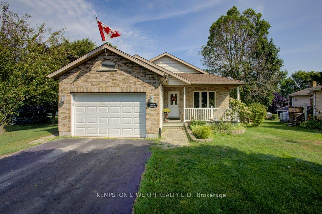 Photo 1 of 1069 McLaughlin Street, Howick — HOMEH