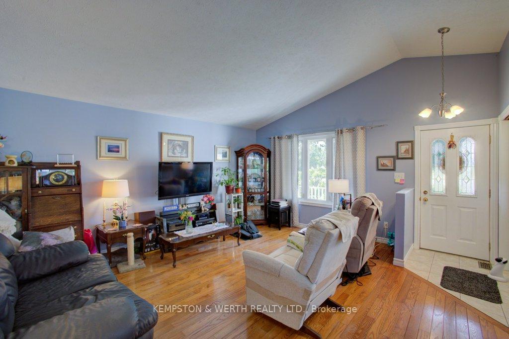 Photo 8 of 1069 McLaughlin Street, Howick — HOMEH