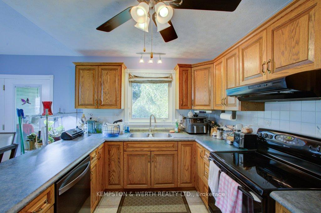 Photo 14 of 1069 McLaughlin Street, Howick — HOMEH