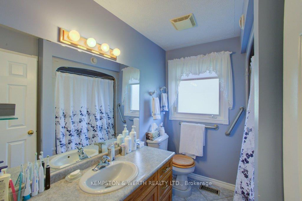 Photo 21 of 1069 McLaughlin Street, Howick — HOMEH