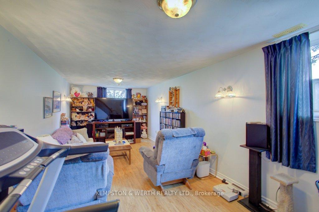 Photo 24 of 1069 McLaughlin Street, Howick — HOMEH