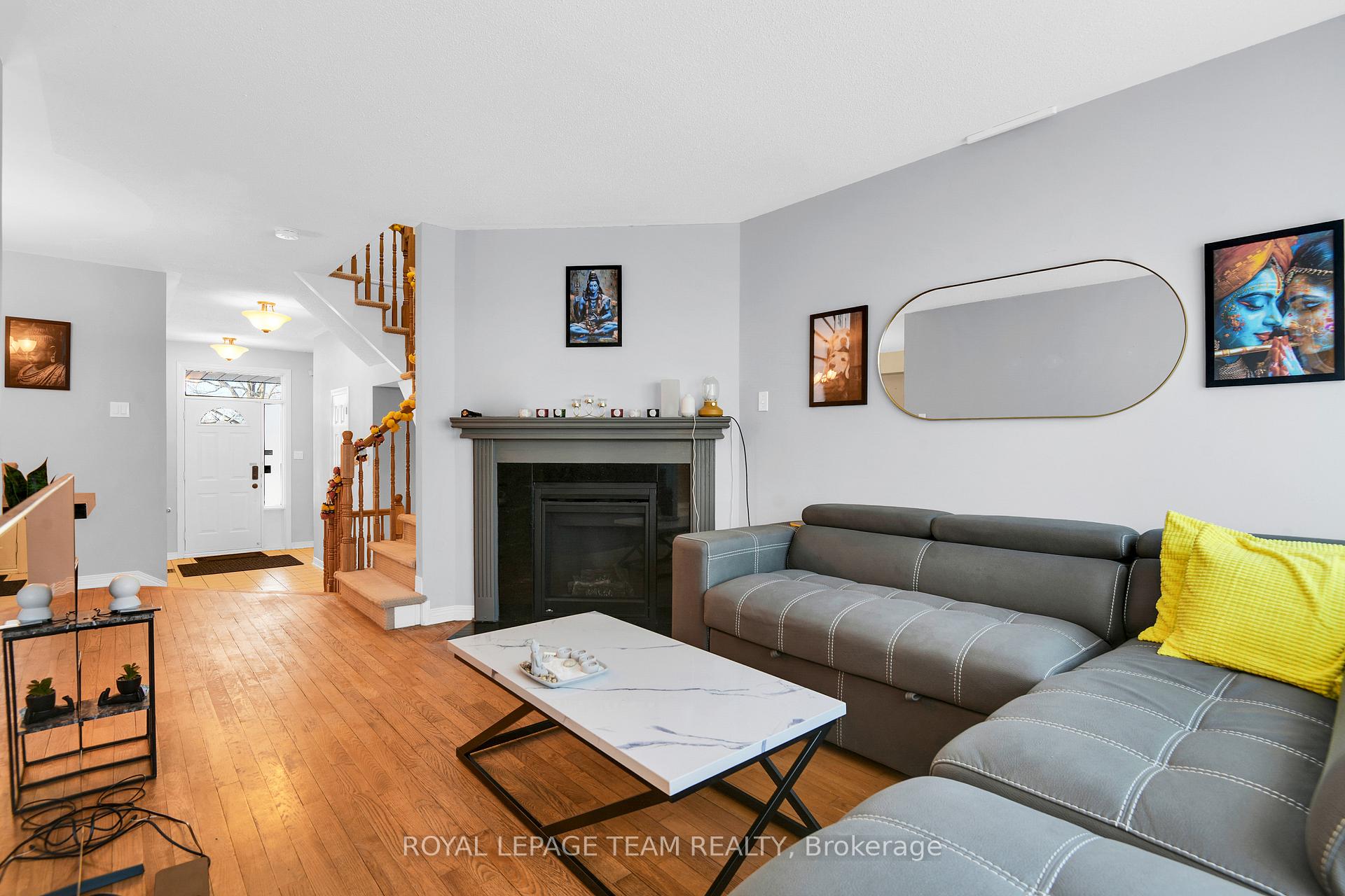 Photo 8 of 122 Kimberwick Crescent, Ottawa, Quinterra — HOMEH