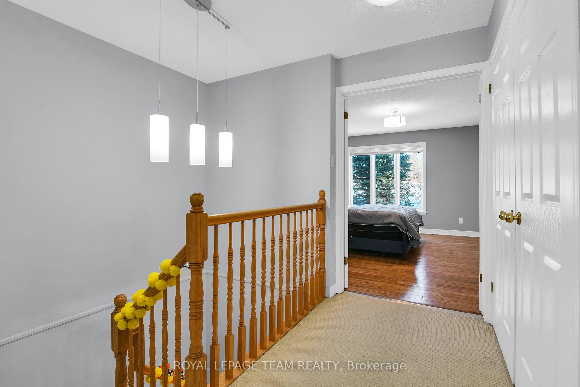 Photo 17 of 122 Kimberwick Crescent, Ottawa, Quinterra — HOMEH