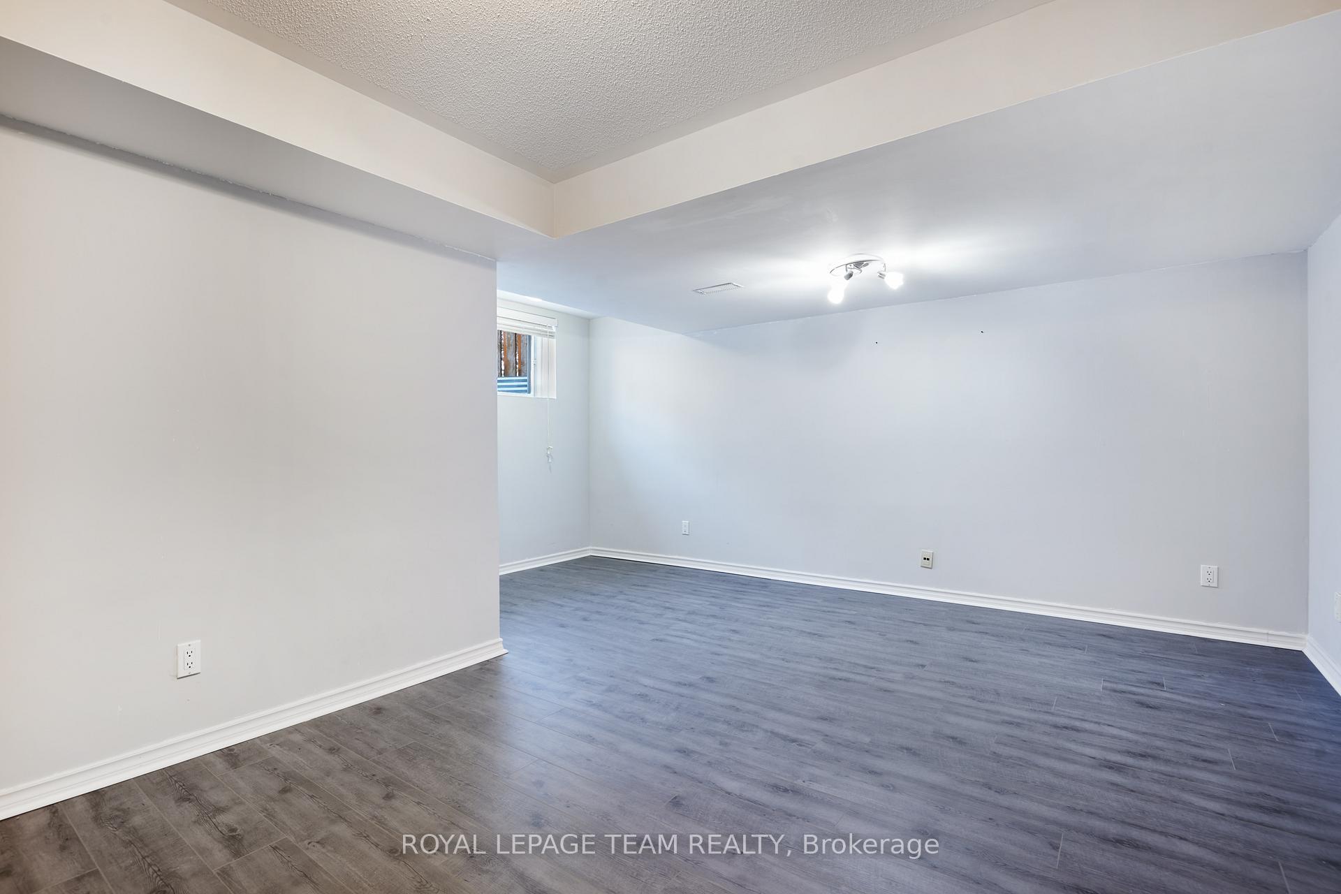 Photo 28 of 122 Kimberwick Crescent, Ottawa, Quinterra — HOMEH