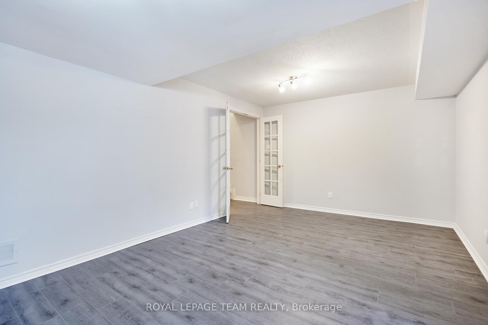 Photo 30 of 122 Kimberwick Crescent, Ottawa, Quinterra — HOMEH