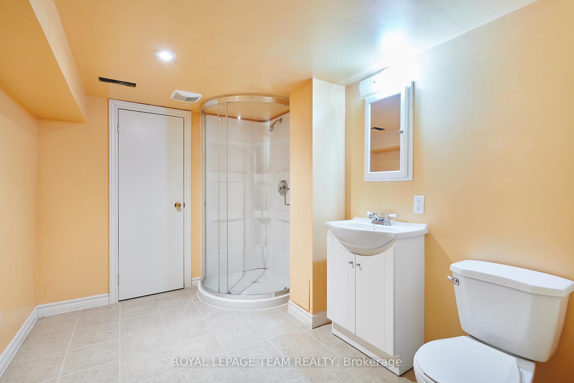 Photo 31 of 122 Kimberwick Crescent, Ottawa, Quinterra — HOMEH
