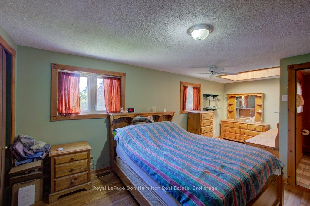 Photo 19 of 8298 8 (Moorefield) Concession, Mapleton, Rural Mapleton — HOMEH