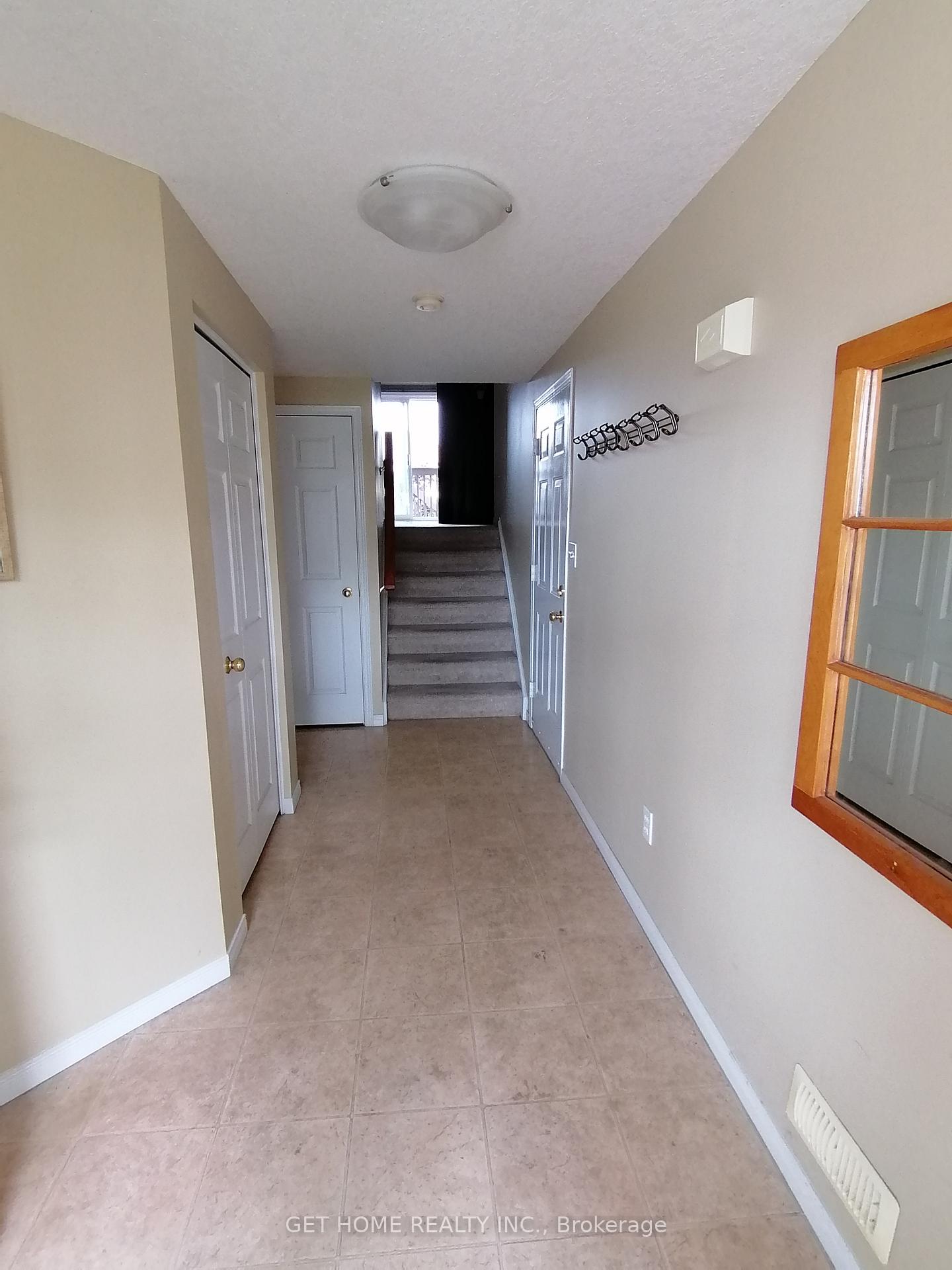 Photo 3 of 712 Activa Avenue, Kitchener — HOMEH