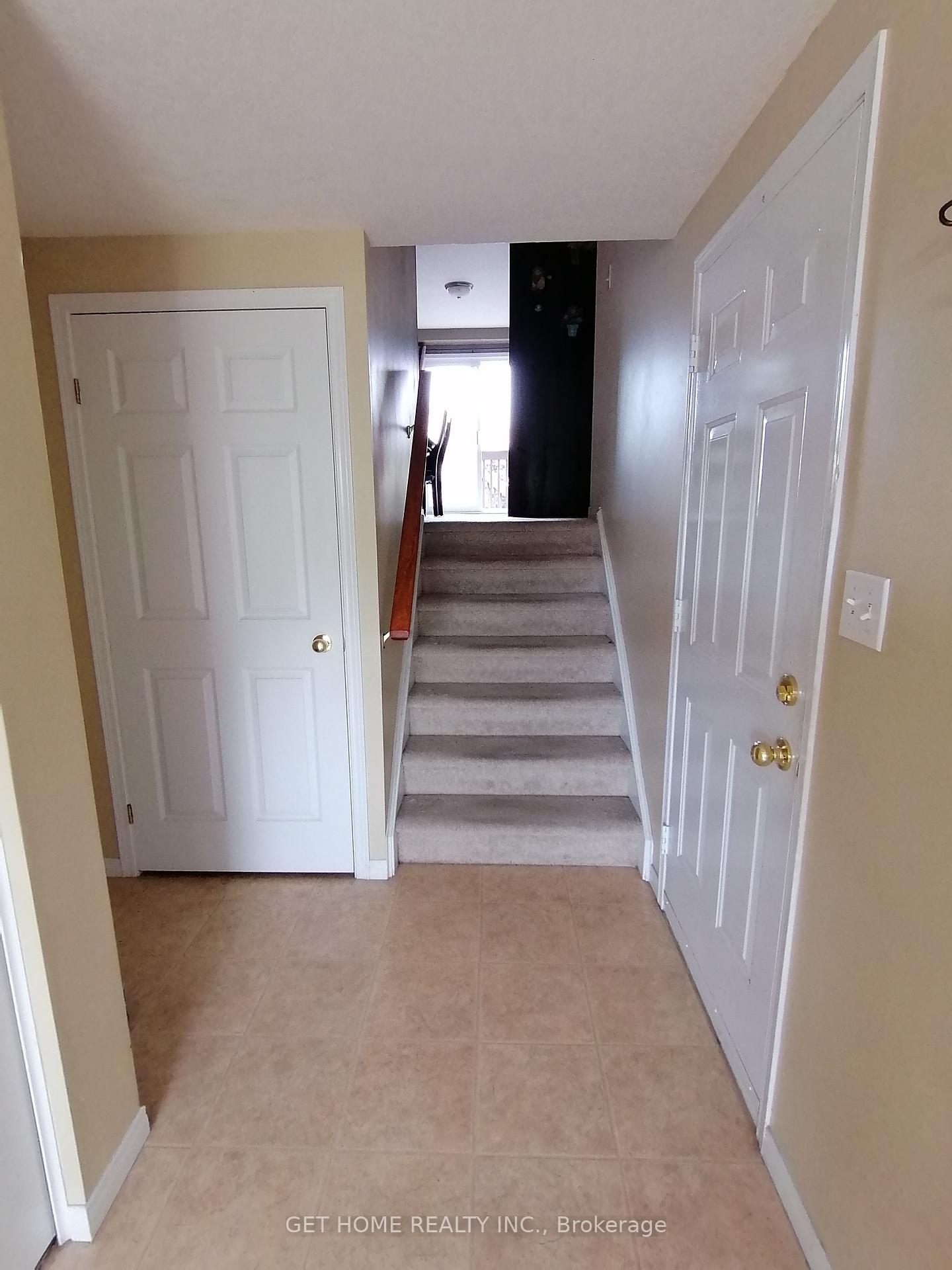 Photo 4 of 712 Activa Avenue, Kitchener — HOMEH