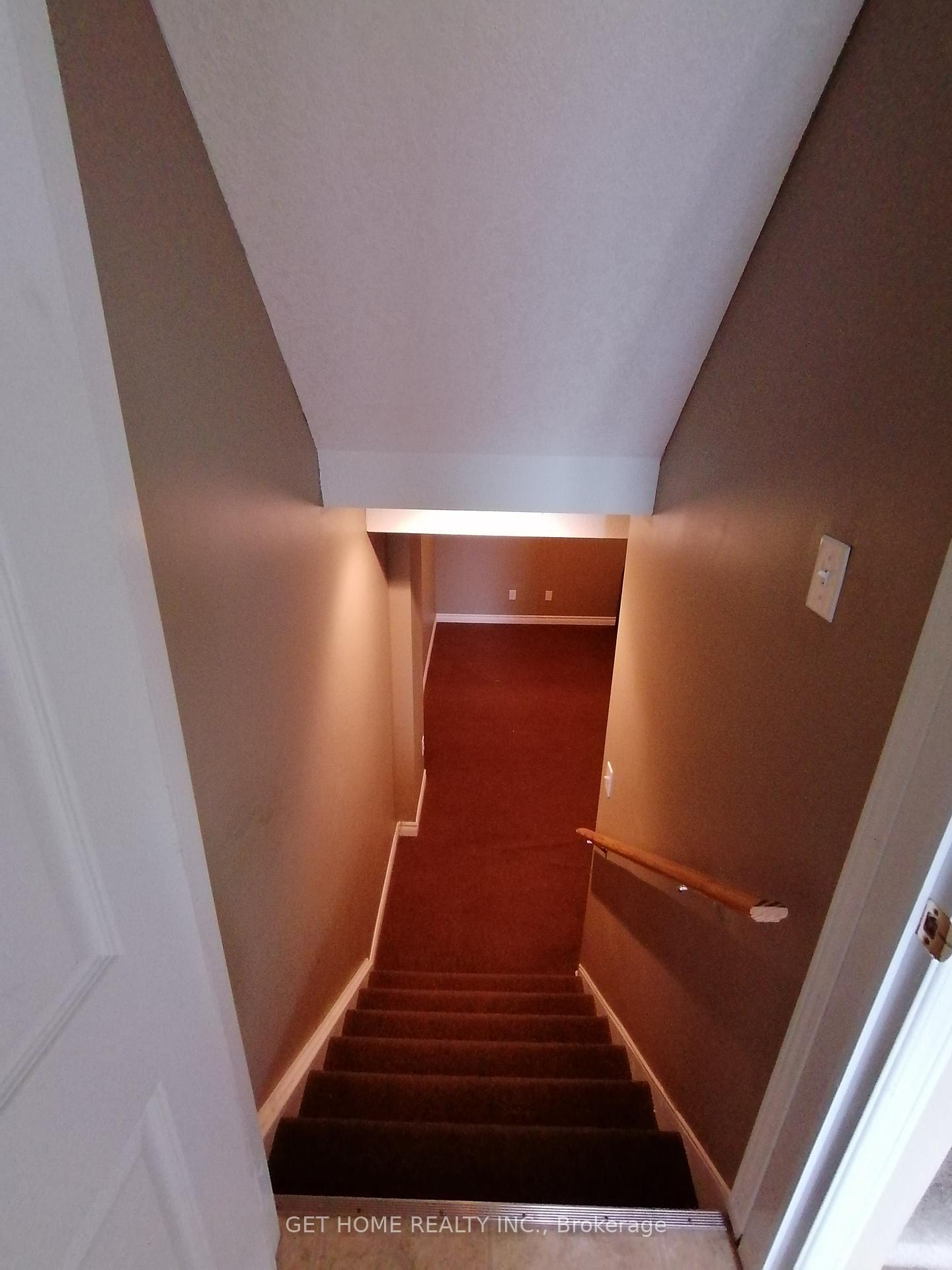 Photo 5 of 712 Activa Avenue, Kitchener — HOMEH