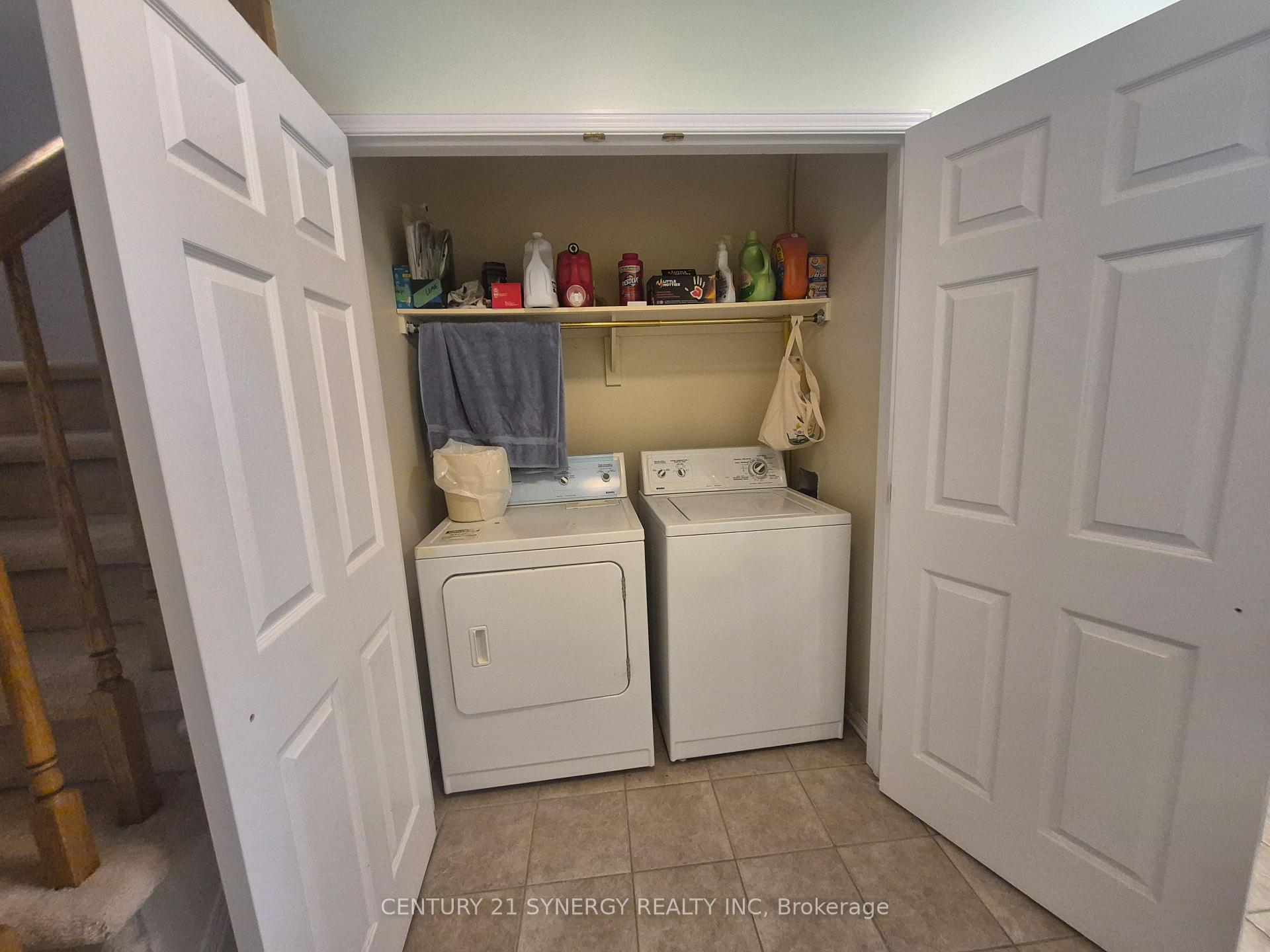 Photo 6 of 14 Kingsbridge Private, Ottawa, Manor Park — HOMEH