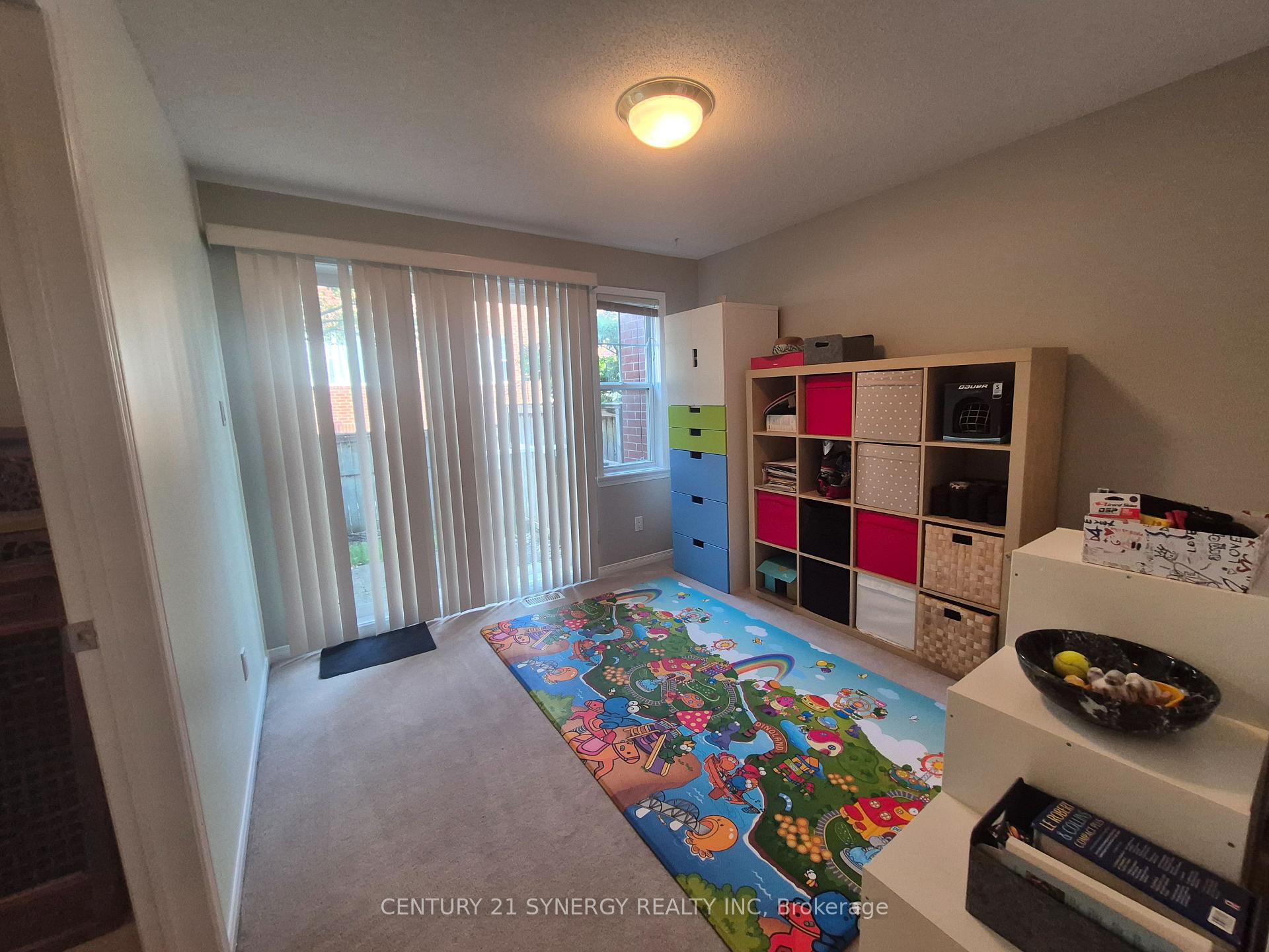Photo 8 of 14 Kingsbridge Private, Ottawa, Manor Park — HOMEH