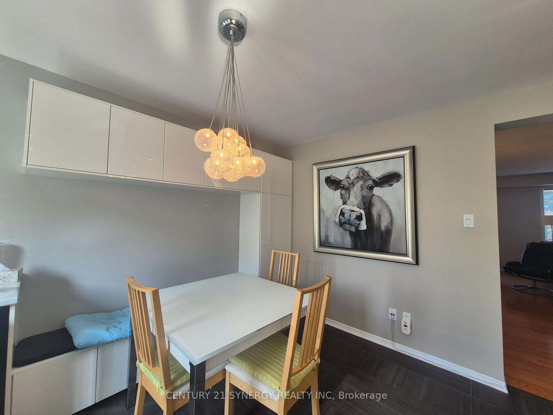 Photo 23 of 14 Kingsbridge Private, Ottawa, Manor Park — HOMEH